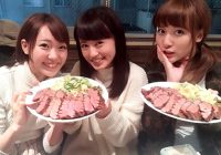 逢田梨香子らAqoursメンバー、仙台で超高そうな分厚い牛タンを食すも「かわいいから許された」件