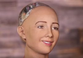 “心の交流”ができる表情豊かなAI会話ロボットが年内にも登場か